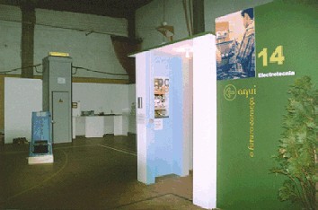 expo212.jpg (89622 bytes)